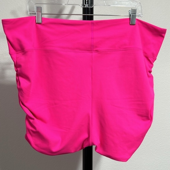 New Size 22/24 cheeky shortie, pink - Picture 3 of 7